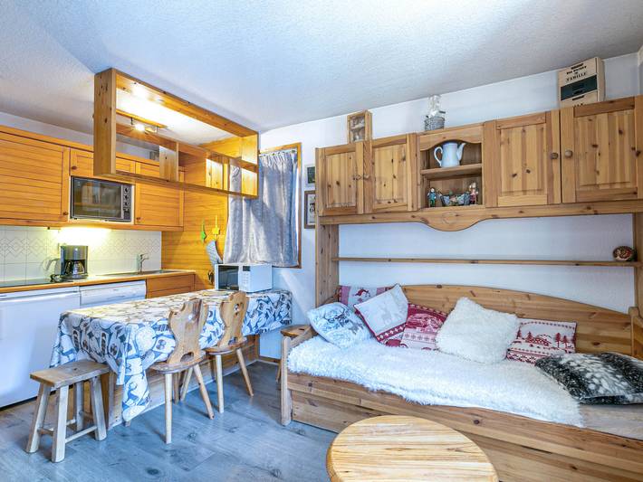 Gîte pour 4 personnes, avec balcon dans Office De Tourisme De Val D Isere - 3