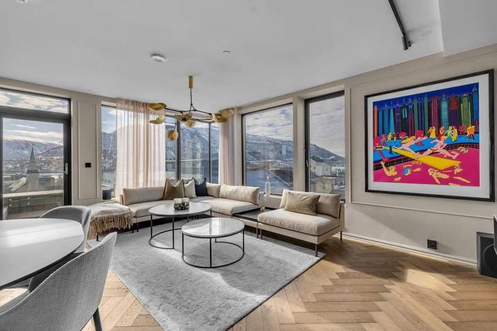 Ferienwohnung für 4 Personen, mit Pool und Whirlpool sowie Garten - 1