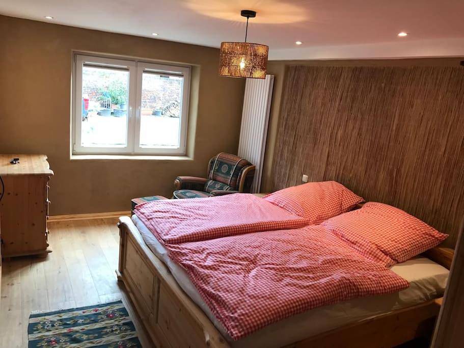 Ganze Wohnung, Two-Bedroom Apartment in Weilerswist, Rheinland