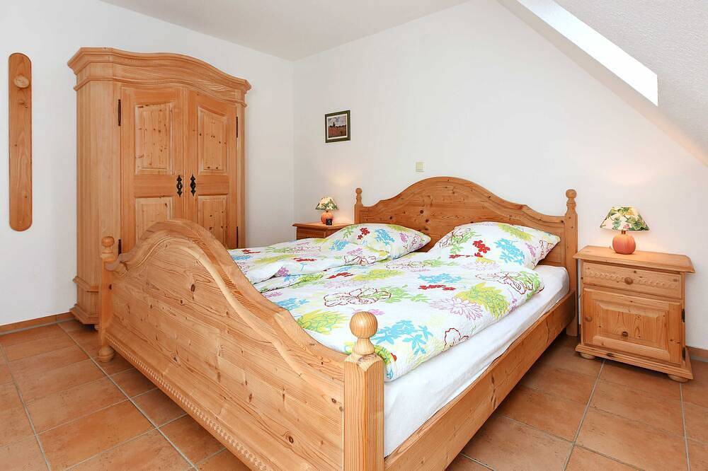 Ganze Wohnung, Ferienwohnung Sonnendeck im Gastfeld - Ferienwohnung Sonnendeck in Werdum, Landkreis Wittmund