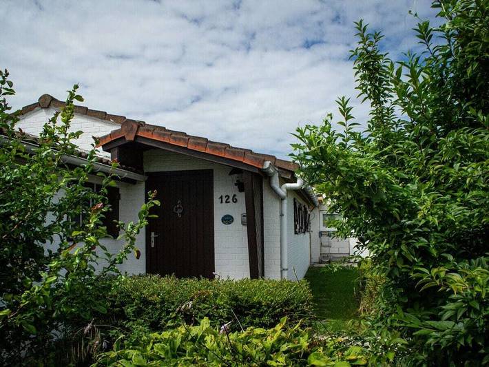 Ferienhaus für 4 Personen, mit Terrasse und Garten in De Panne