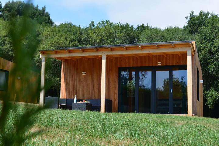 Bungalow para 5 personas, con jardín y vistas en Galicia