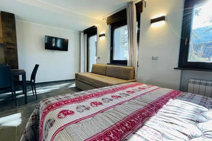 Appartement entier, Villa Linda - Studio 4 personnes in Névache, Région de Briançon