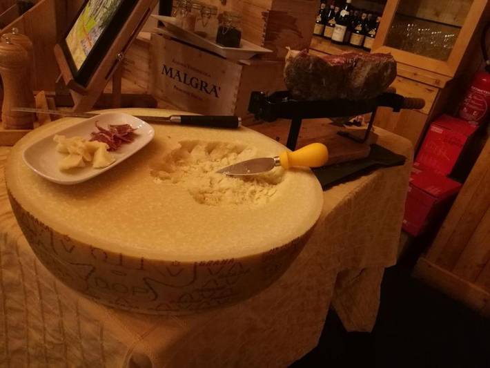 Hôtel pour 4 personnes, avec terrasse ainsi que vue et sauna à Tende - 4