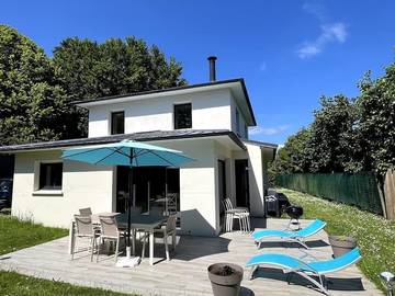 Gîte pour 8 personnes, avec jardin dans Plage de Lodonnec et Ezer