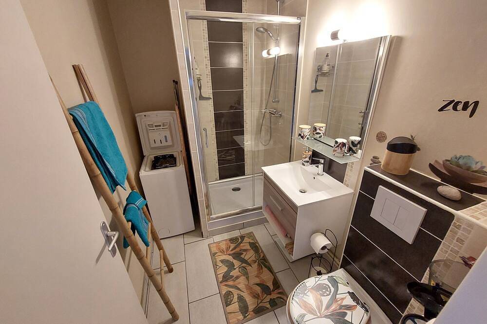 Appartement entier, Studio sur les rives d'Allier in Moulins, Allier