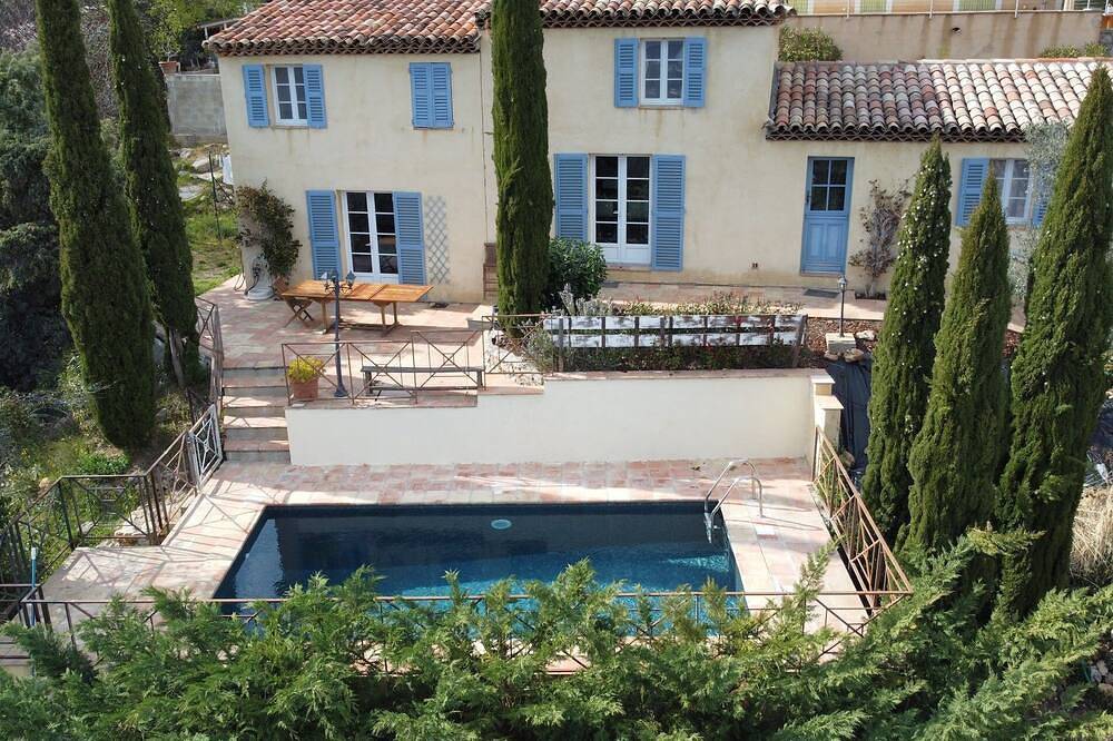 Tranquil 4-bedroom villa in Bargemon in Bargemon, Region de Draguignan