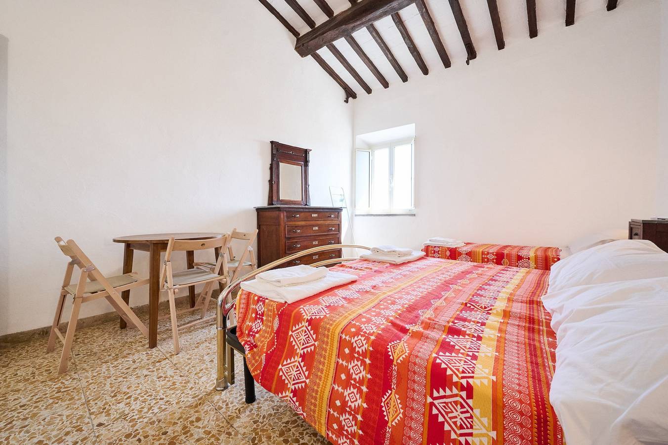Habitación 'Camera 5 - Del Ponti' con jardín compartido y Wi-Fi in Riotorto, Costa Etrusca