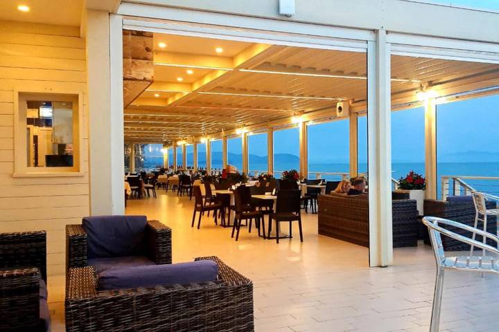 Ferienpark für 6 Personen, mit Balkon und Pool in der Toskana - 2