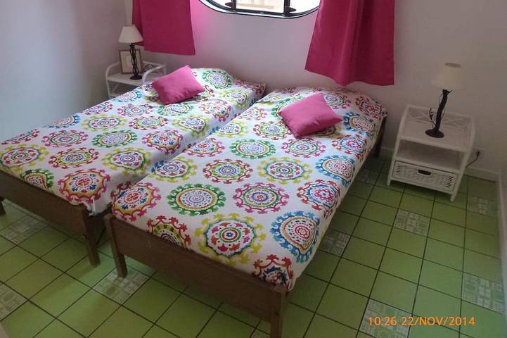 Ferienwohnung für 4 Personen, mit Terrasse und Garten in Porquerolles - 3