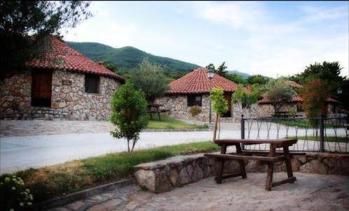 Apartamento entero, Complejo Rural Los Chozos Valle del Jerte in Jerte, Valle del Jerte