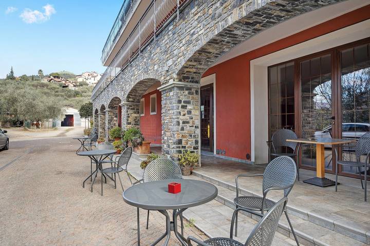 Appartamento intero, Appartamento 'Messalina Agriturismo La Scuderia' con Wi-Fi - animali ammessi in Andora, Riviera di Ponente