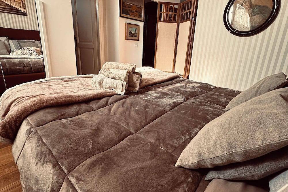Entire apartment, B & b villa Aurea in Anguillara Sabazia, Lake Bracciano