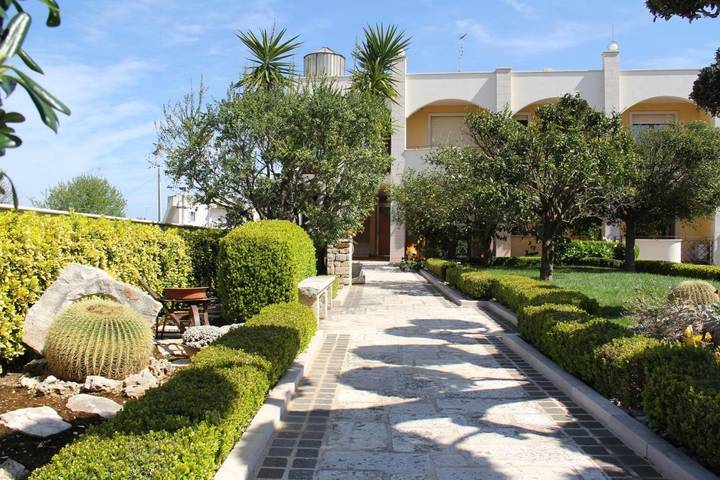 Chambre d’hôte pour 4 personnes, avec terrasse et vue à Bari - 2