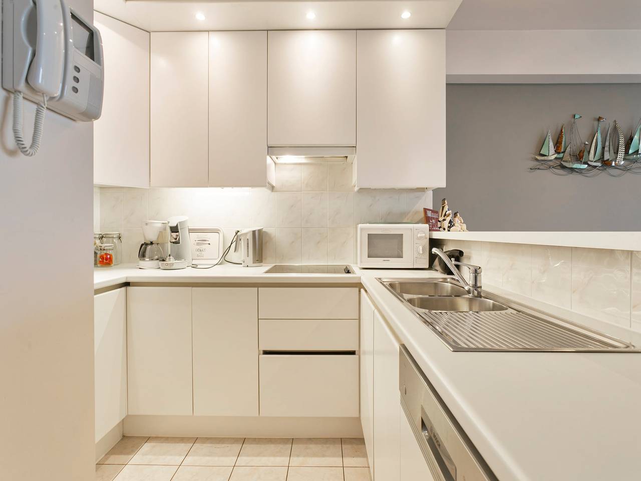 Entire apartment, Apartment in Blankenberge by the Beach in Blankenberge, Belgian Coast