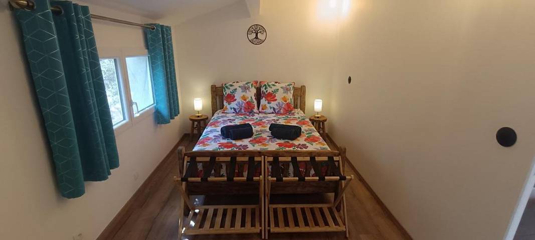 Gîte pour 4 personnes, avec jardin et piscine à Tavernes - 3