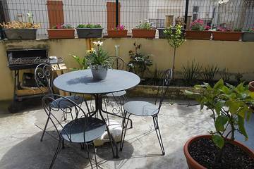Gîte pour 4 personnes, avec terrasse, animaux acceptés dans l' Aude