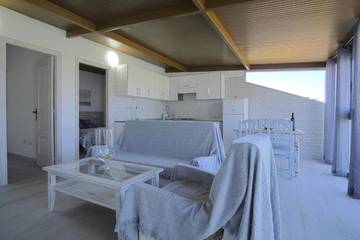 Gîte pour 2 personnes, avec balcon et vue dans Los Abrigos