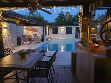 Maison de vacances pour 2 personnes, avec piscine et terrasse dans le Tarn-et-Garonne