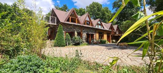 Gîte pour 3 personnes, avec vue et terrasse à Soucelles