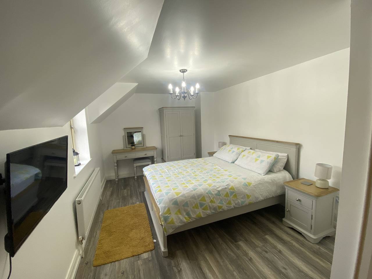 Rostrevor Valley House -Mountainside Hot Tub View in County Down