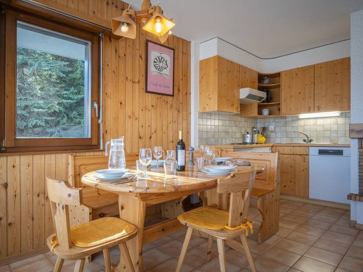 Gîte pour 4 personnes, avec balcon à Leytron