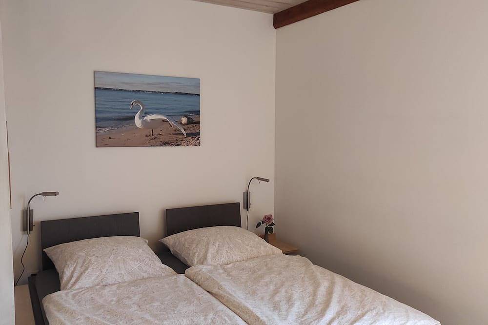 Ganze Wohnung, Moderne Studiowohnung unter Reet in Quarnbek, Rendsburg-Eckernförde
