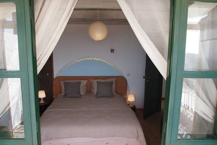 Casa de vacaciones de Creta en el pueblo de montaña cerca del mar / Vakantiewoning Kreta in Lasithi
