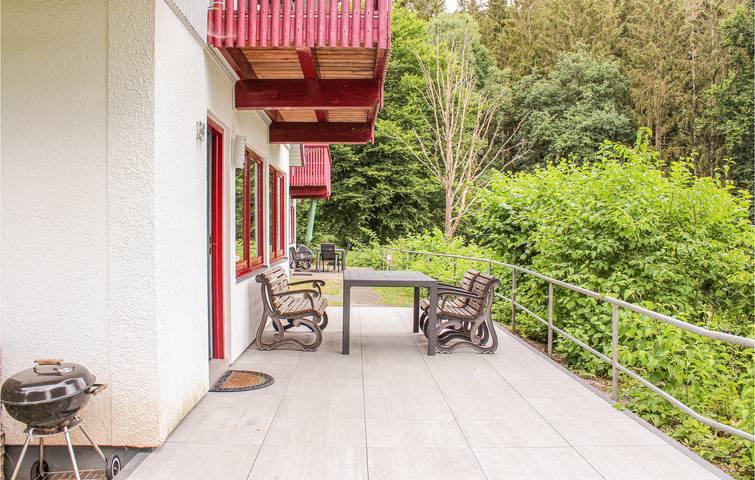 Ferienhaus für 6 Personen, mit Garten und Terrasse in Kirchheim - 2