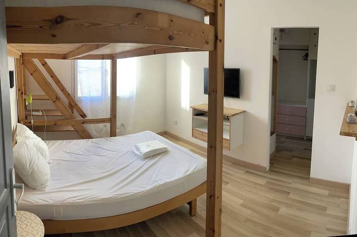 Location de vacances pour 8 personnes, avec jardin à Saint-Côme-et-Maruéjols - 4