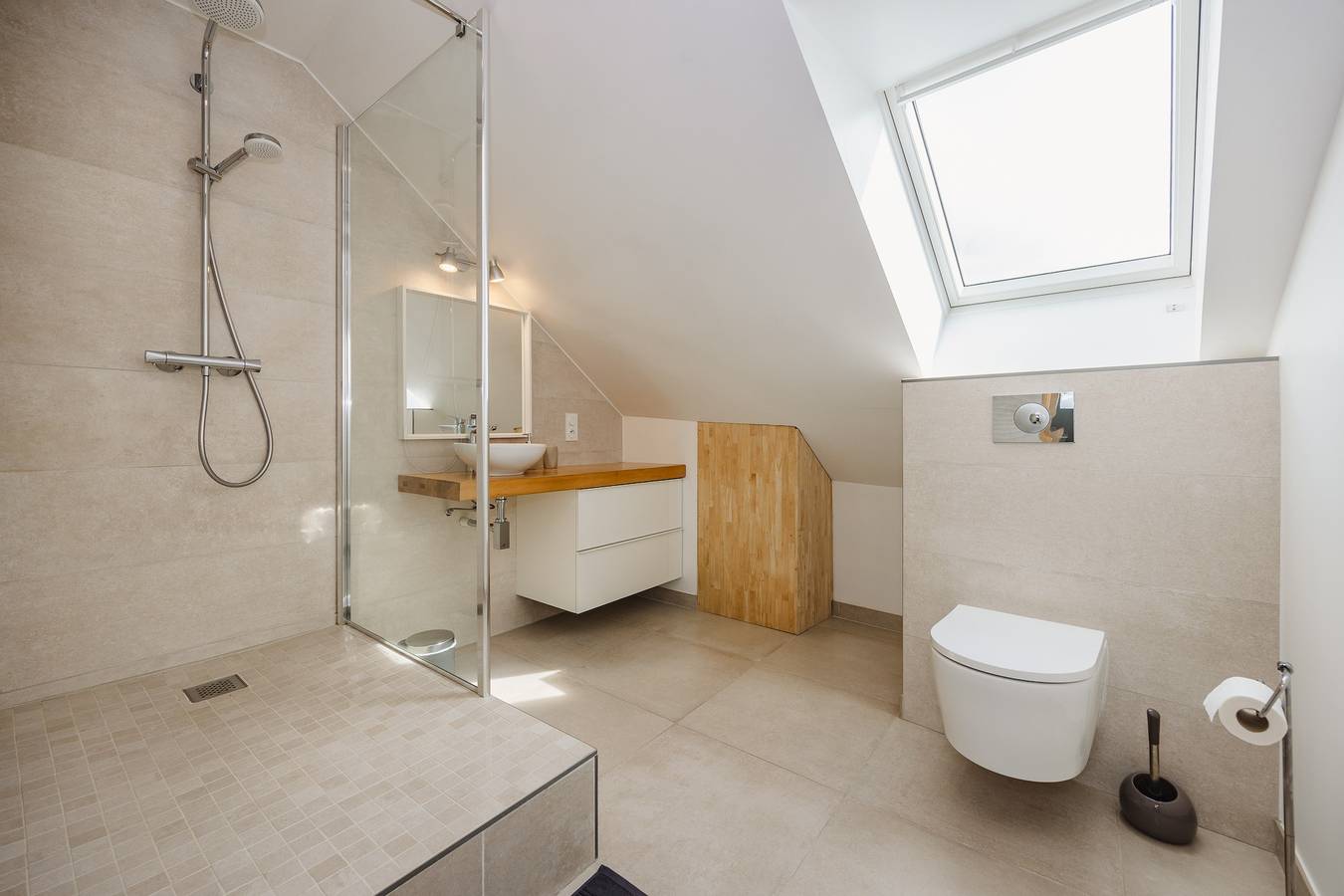 Appartement entier, Le Cosy Comble - 10 min Campus Kerlann in Bruz, Région de Rennes