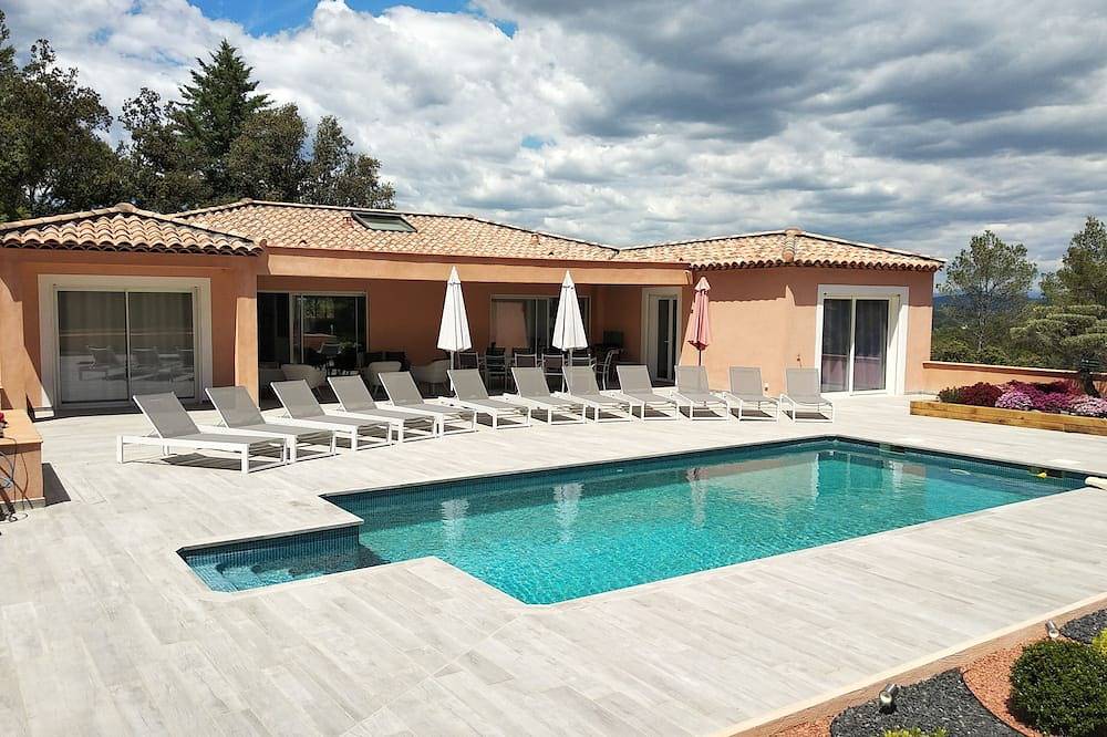Wunderschöne neue Villa von 360m² mit beheiztem Pool in Flassans-sur-Issole, Brignoles Region