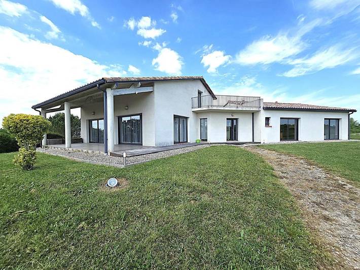 Villa pour 8 personnes, avec vue et jardin
