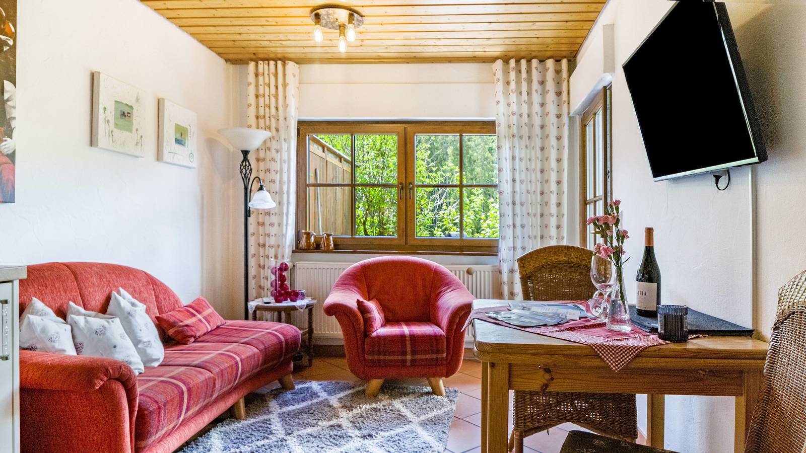 Ferienhaus "Schwarzwaldliebe" mit privater Terrasse, privatem Garten und Wlan in Lenzkirch, Südschwarzwald