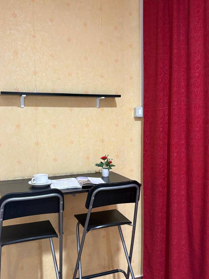 Chambre d’hôte pour 3 personnes, avec balcon et vue à Catane - 2