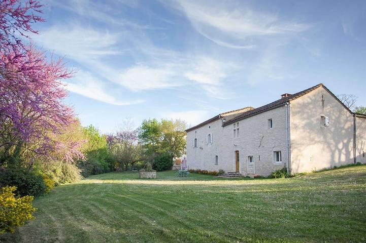 Location de vacances pour 6 personnes, avec Jardin à Virac