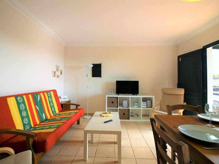 Ganze Wohnung, Two-Bedroom Apartment in Las Breñas, Yaiza