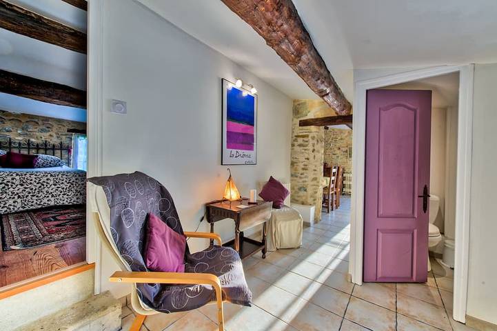 Gîte pour 6 personnes, avec balcon ainsi que jardin et piscine à Rochebaudin - 3