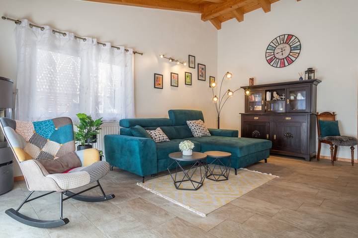 Ferienhaus „Haus Pluto“ mit privater Terrasse und Wlan in Deggenhausertal, Region Bodensee-Oberschwaben