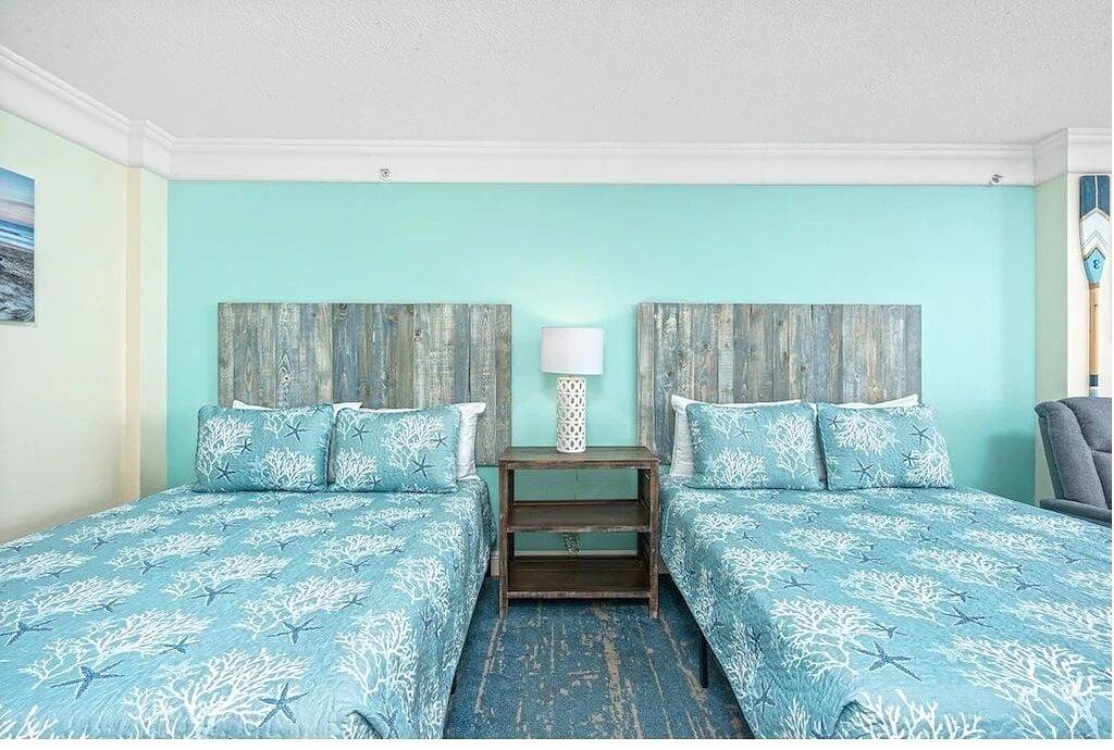 Ganze Wohnung, A breathtaking oceanfront studio w/ a private balcony in Daytona Beach, Florida