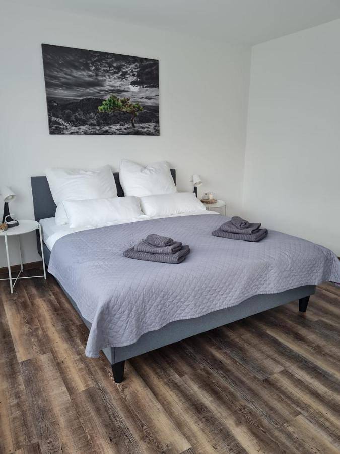 Ferienwohnung für 3 Personen, mit Terrasse und Garten in Wolfegg - 2