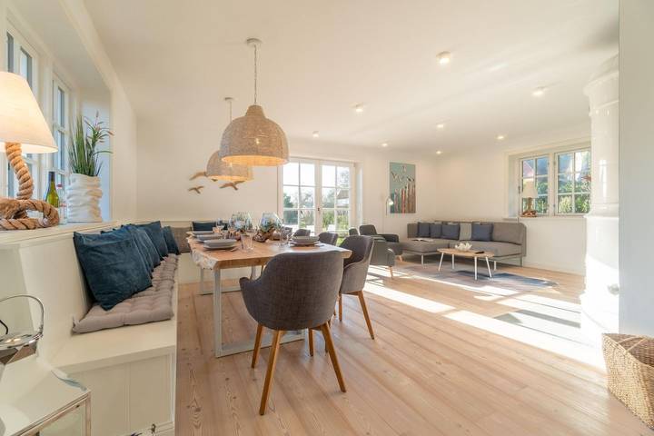 Ferienhaus für 6 Personen, mit Ausblick und Sauna sowie Garten in Oldsum - 3