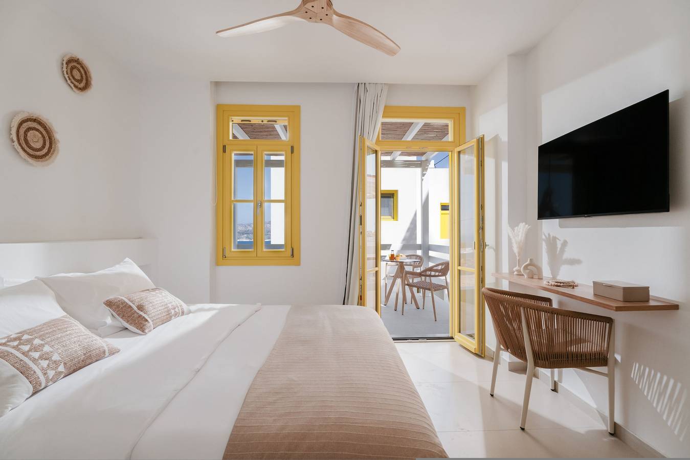 Apartamento entero, Deluxe Suite with Private Pool and side-Seaview in Milo