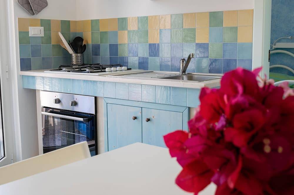 Ganze Wohnung, Malva-Frische und helle Wohnung 350 Meter vom Meer entfernt in Gagliano del Capo, Lecce Provinz