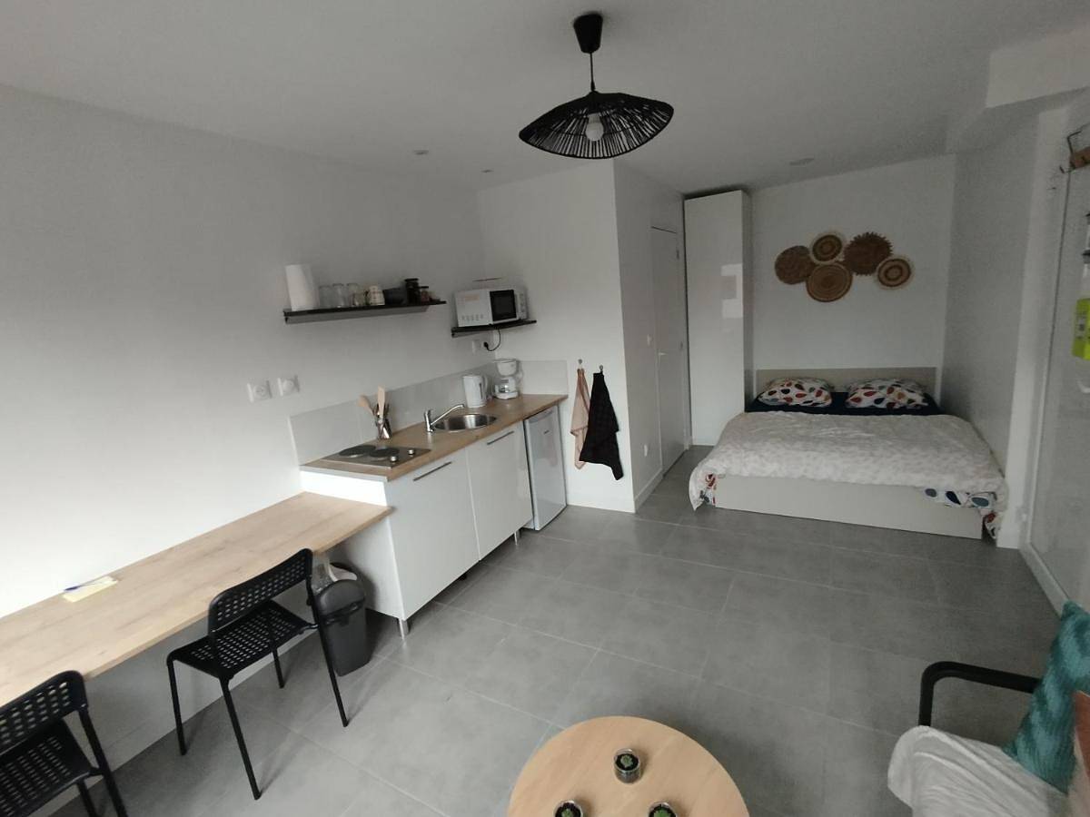 Appartement entier, One-Bedroom Apartment in Béthune, Région de Béthune