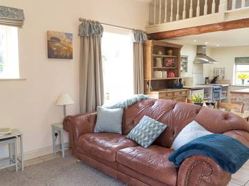 Glamping for 2 People in Wedmore, Somerset, Photo 4