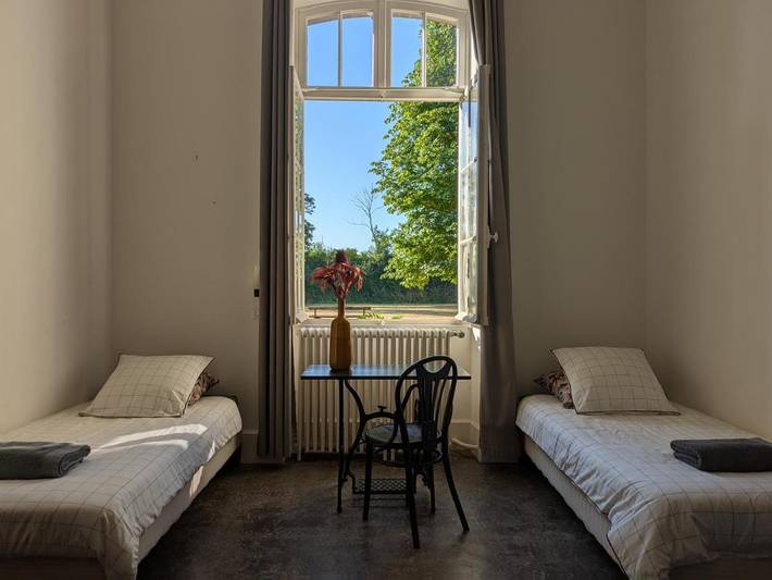 Location de vacances pour 6 personnes, avec jardin et vue à Saint-Gengoux-le-National - 3