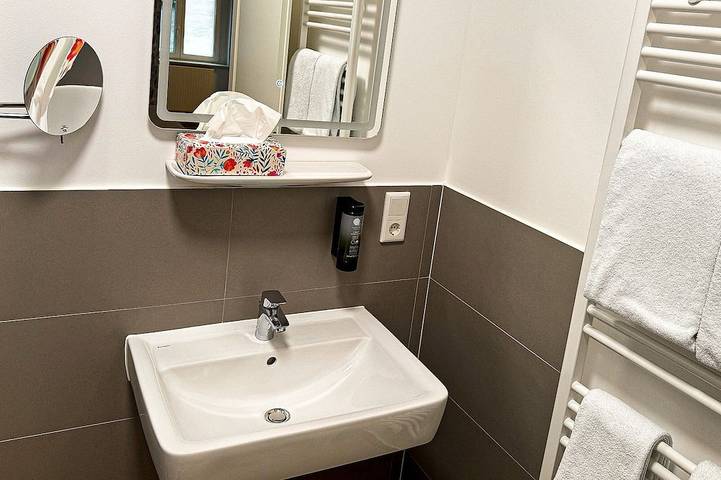 Comfort category - Hey! Halle - Your city hotel in Halle (Saale) in Halle, Saale-Unstrut