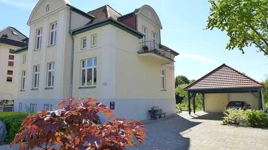 Ferienwohnung für 3 Personen, mit Garten in Neubrandenburg - 2