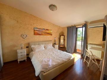 Chambre d’hôte pour 2 personnes, avec vue et balcon à Fiumicino